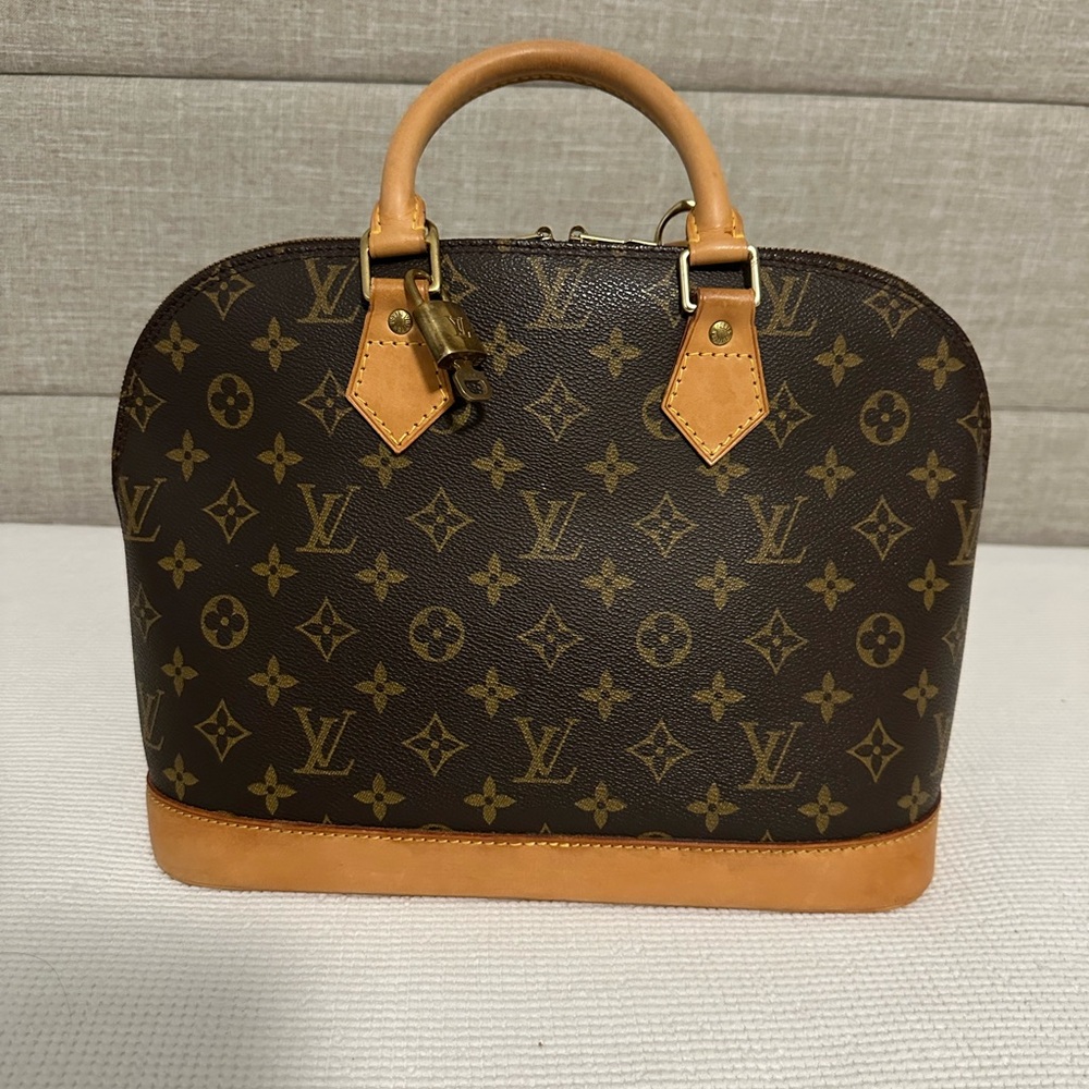 Louis Vuitton Monogram Alma Pm